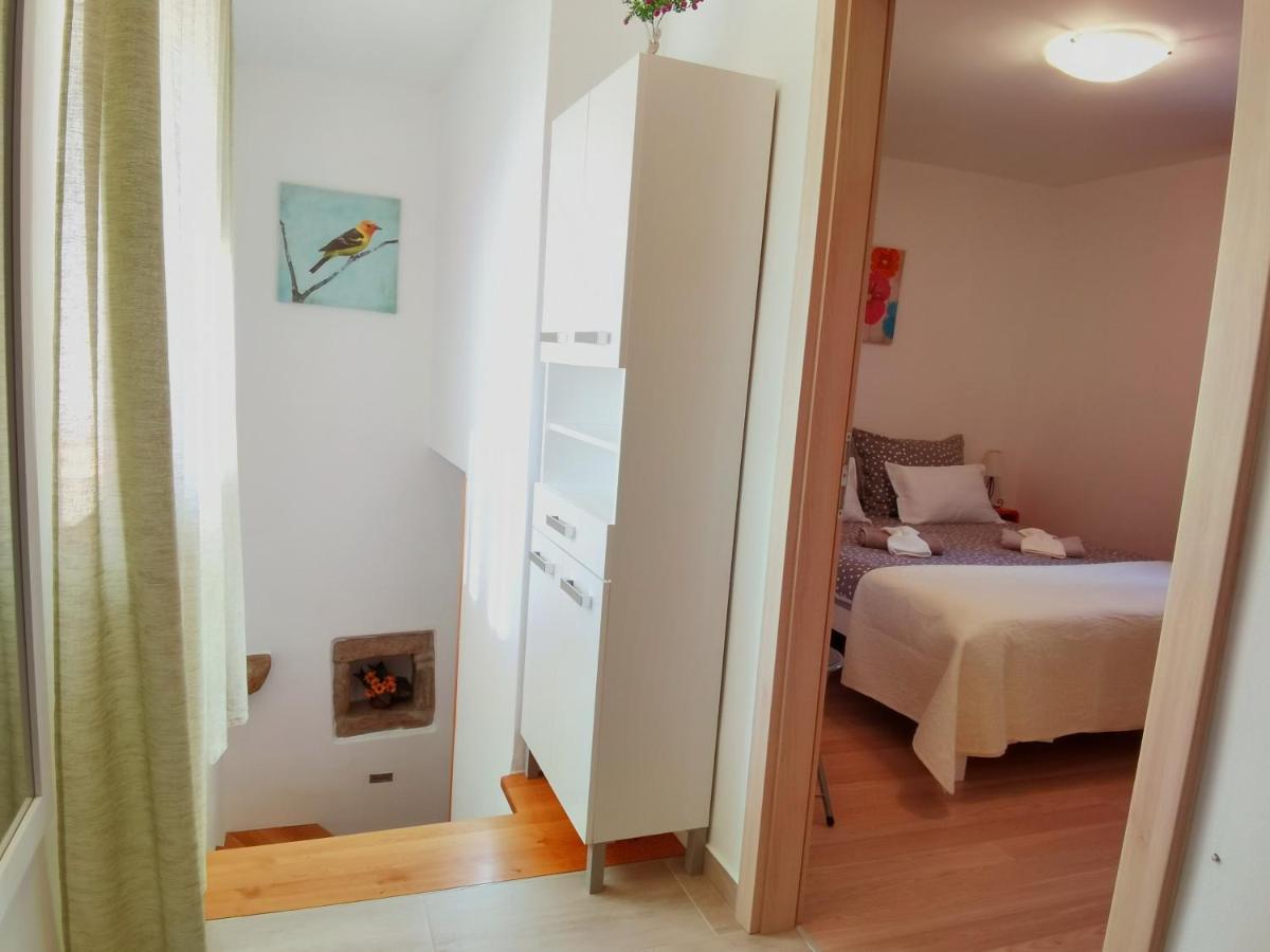 Jasmina Apartment Hum ภายนอก รูปภาพ